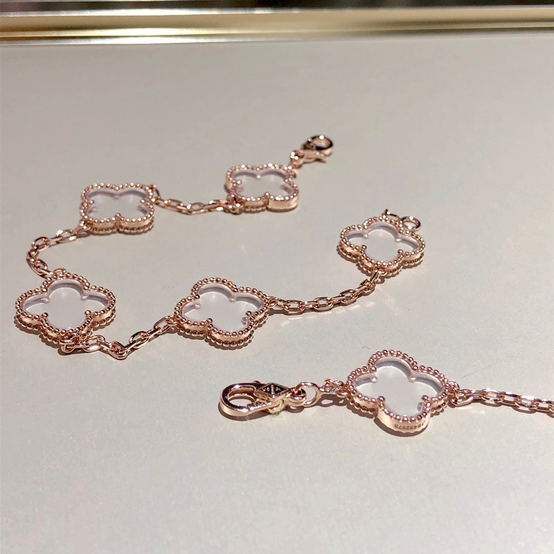 [⭐Lioran]CLOVER 5 MOTIF ROCK CRYSTAL BRACELET