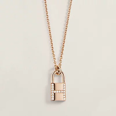 [⭐Lioran]HM ADVANCED NICHE LOCK HEAD NECKLACE DIAMONDS