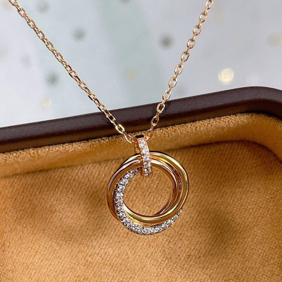 [⭐Lioran]TRINITY NECKLACE SILVER GOLD PINK GOLD DIAMONDS