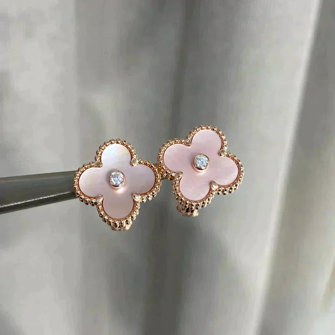 [⭐Lioran]CLOVER MEDIUM 1 MOTIFS  PINK MOP DIAMOND EARRINGS