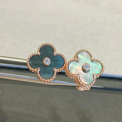 [⭐Lioran]CLOVER MEDIUM 1 MOTIFS GRAY MOP  DIAMOND EARRINGS