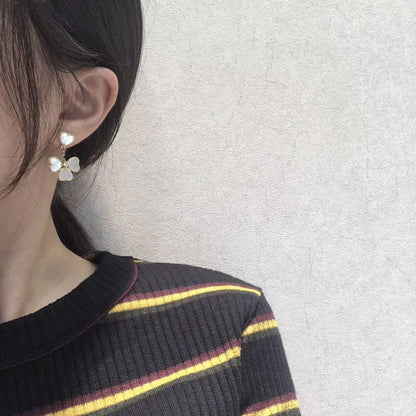 [⭐Lioran]CLOVER SWEET WHITE MOP EARRINGS
