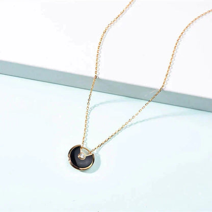 [⭐Lioran]AMULETTE GOLD CARNELIAN ONYX NECKLACE