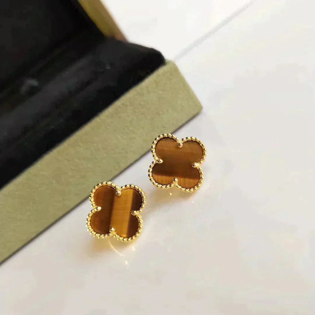 [⭐Lioran]CLOVER MEDIUM 1 MOTIFS TIGER EYE EARRINGS