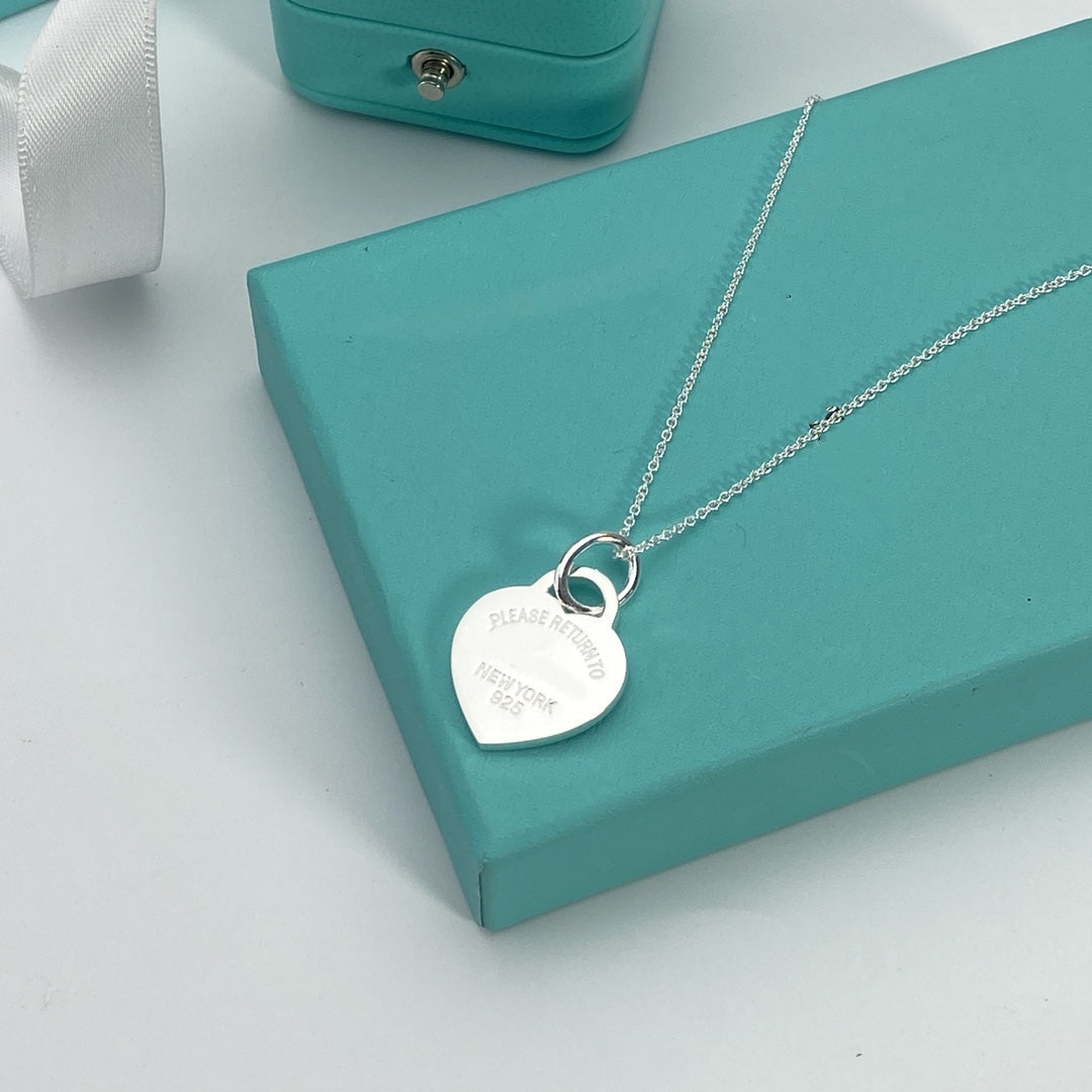 [Lioran]HEART PEDANT SILVER NECKLACE