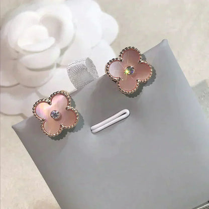 [⭐Lioran]CLOVER MEDIUM 1 MOTIFS  PINK MOP DIAMOND EARRINGS
