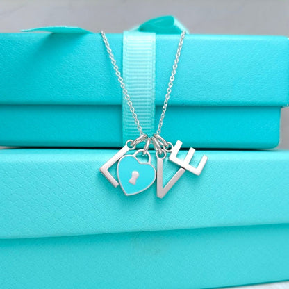 [Lioran]LOVE TEXT PEDANT NECKLACE