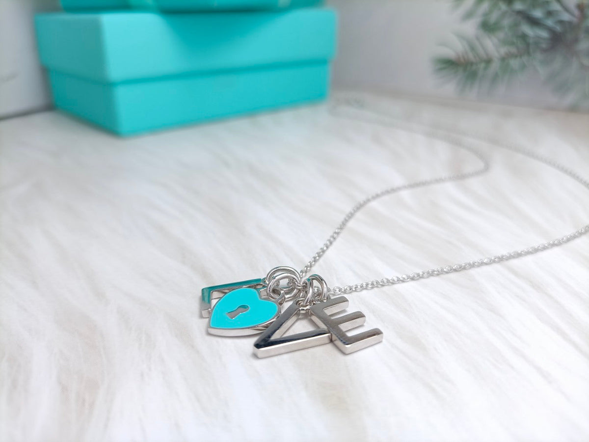 [Lioran]LOVE TEXT PEDANT NECKLACE