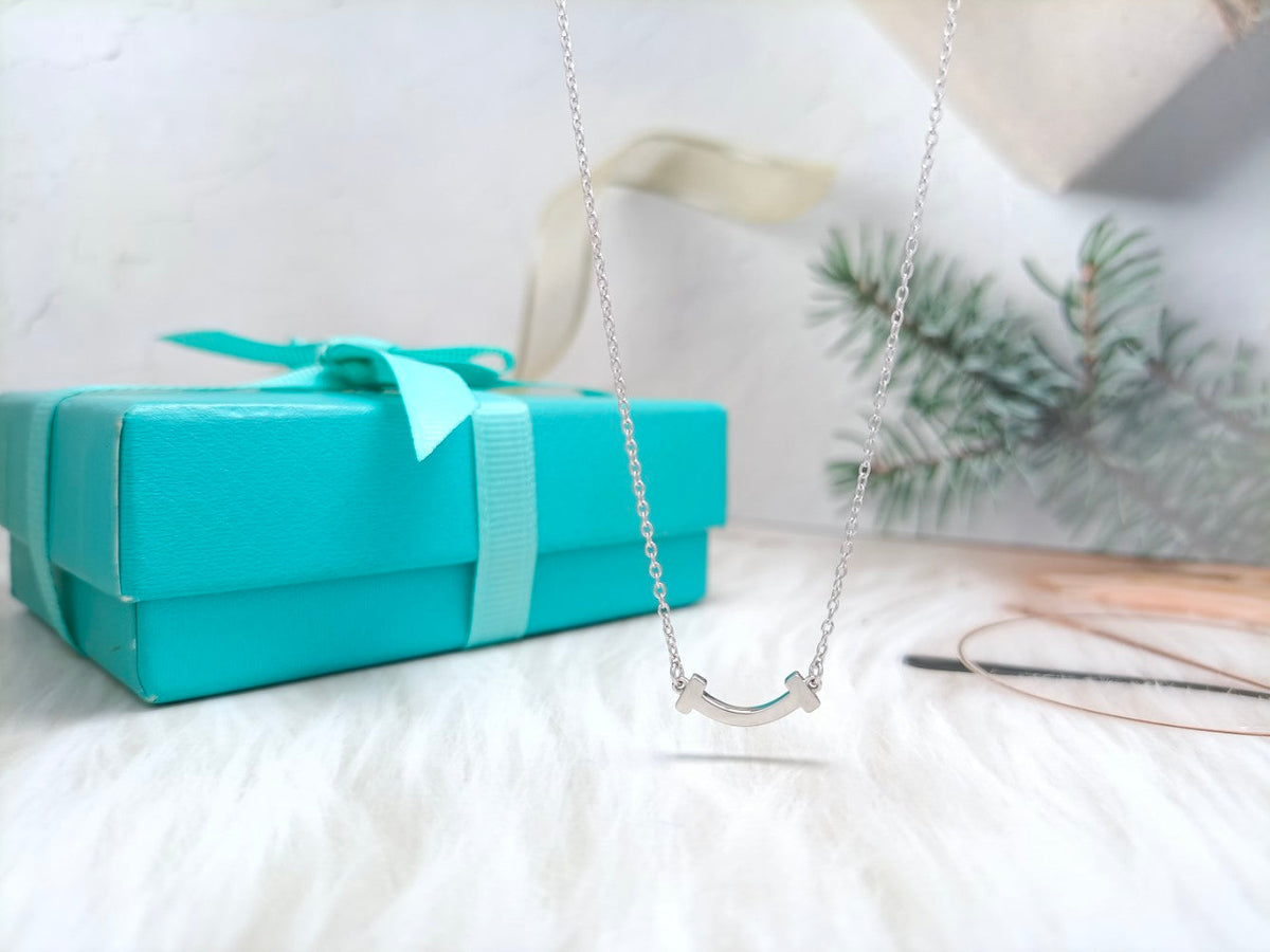 [Lioran]MINI SMILE PEDANT NECKLACE