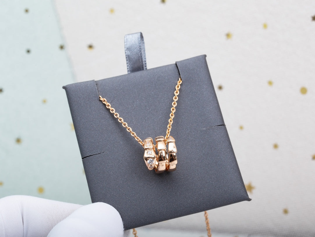 [⭐Lioran]SERPENTI PINK GOLD NECKLACE DIAMOND