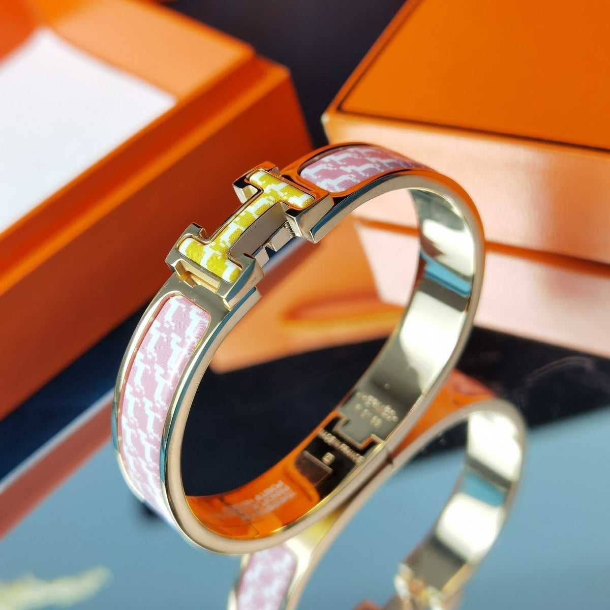[⭐Lioran]H HORSE BRACELET 12MM