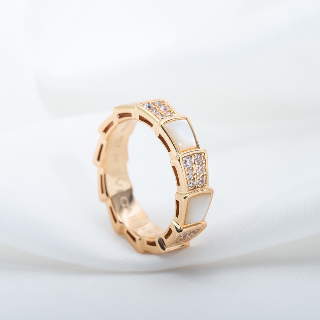 [⭐Lioran]SERPENTI RING PINK GOLD MOP DIAMOND PAVED 4MM