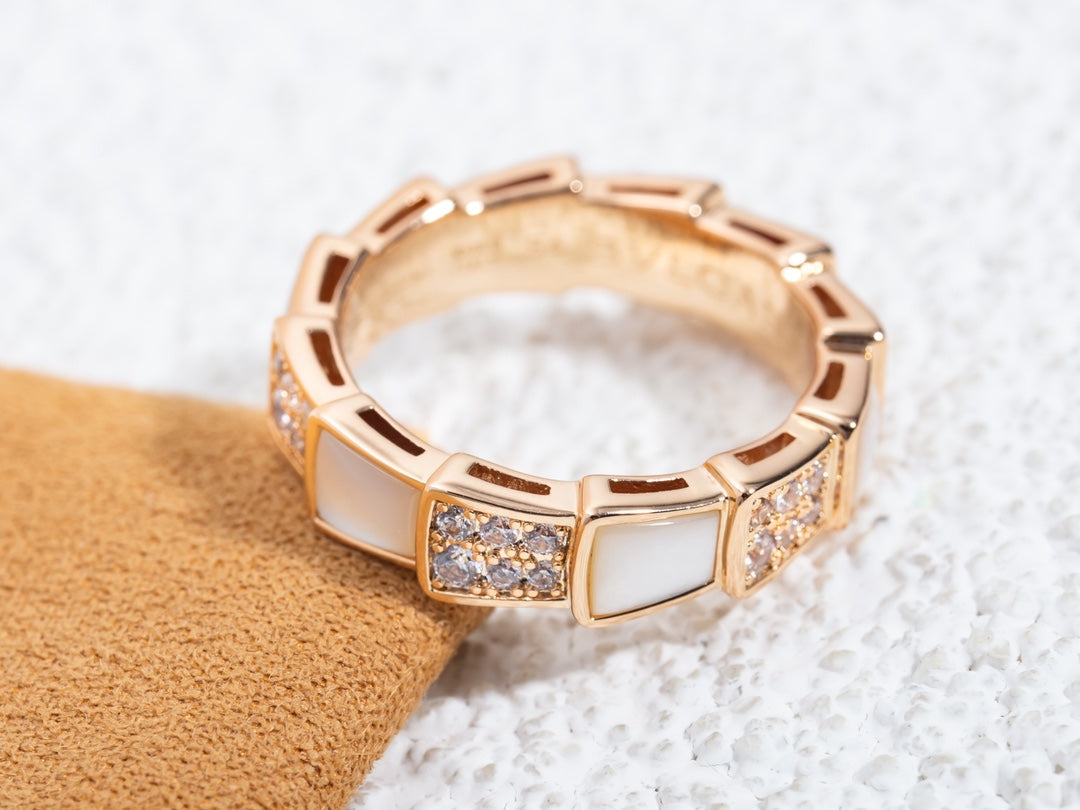 [⭐Lioran]SERPENTI RING PINK GOLD MOP DIAMOND PAVED 4MM