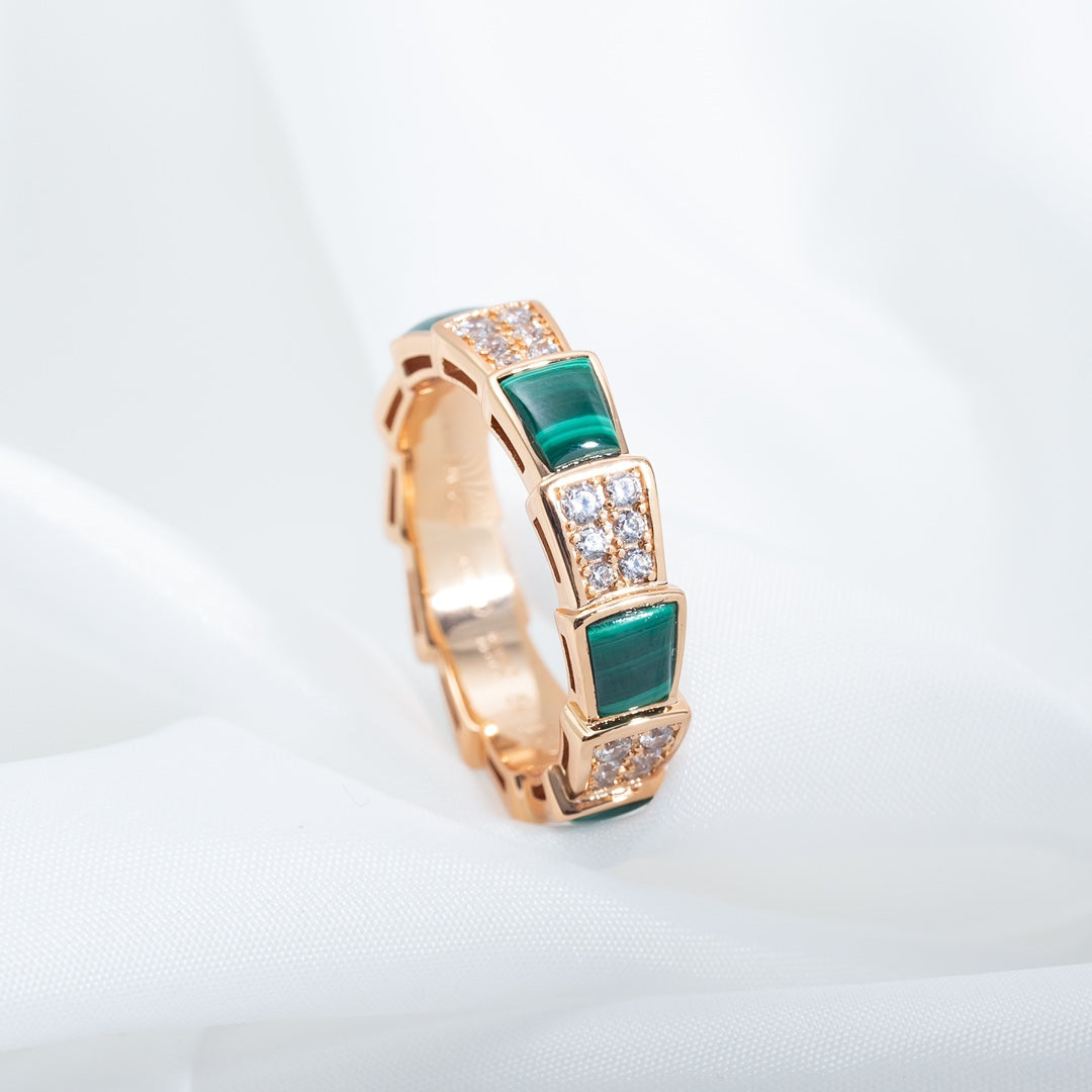 [⭐Lioran]SERPENTI RING PINK GOLD MALACHITE DIAMOND PAVED 4MM
