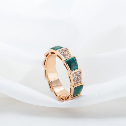 [⭐Lioran]SERPENTI RING PINK GOLD MALACHITE DIAMOND PAVED 4MM
