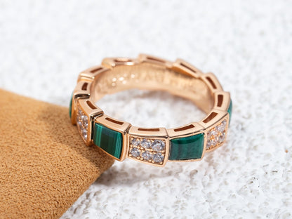 [⭐Lioran]SERPENTI RING PINK GOLD MALACHITE DIAMOND PAVED 4MM
