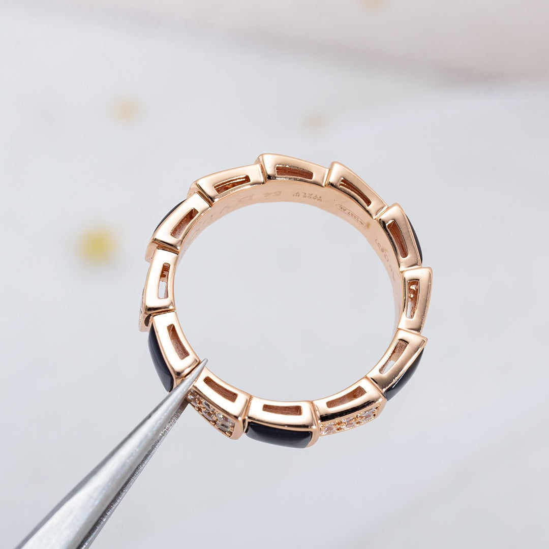 [⭐Lioran]SERPENTI RING PINK GOLD BLACK MOP DIAMOND PAVED 4MM