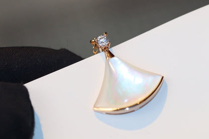 [⭐Lioran]DREAM NECKLACE WHITE MOP PINK GOLD 1 DIAMOND