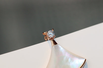 [⭐Lioran]DREAM NECKLACE WHITE MOP PINK GOLD 1 DIAMOND