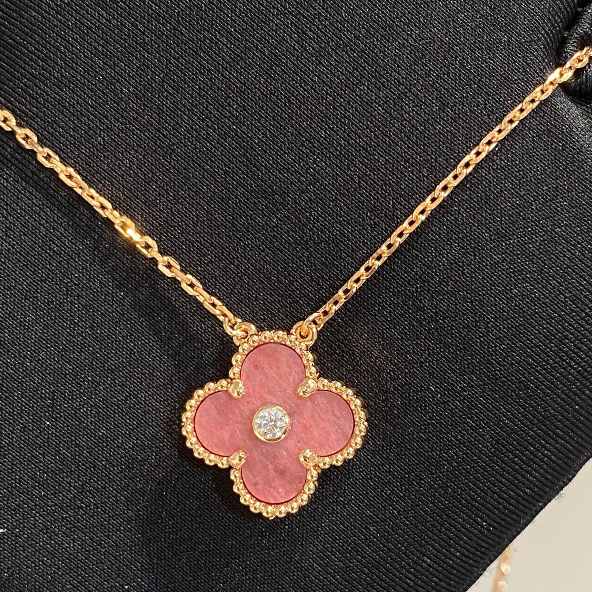 [⭐Lioran]CLOVER 15MM DIAMOND RHODONITE NECKLACE