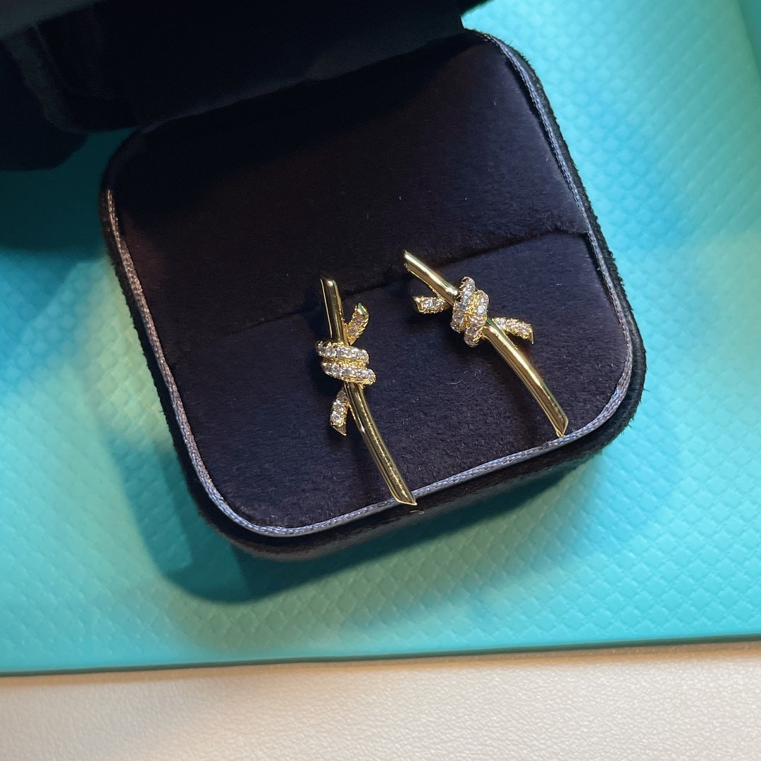 [Lioran]KNOT EARRINGS GOLD DIAMOND