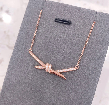 [Lioran]KNOT NECKLACE DIAMONDS