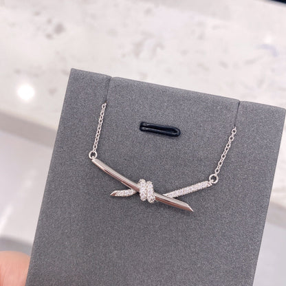 [Lioran]KNOT NECKLACE DIAMONDS