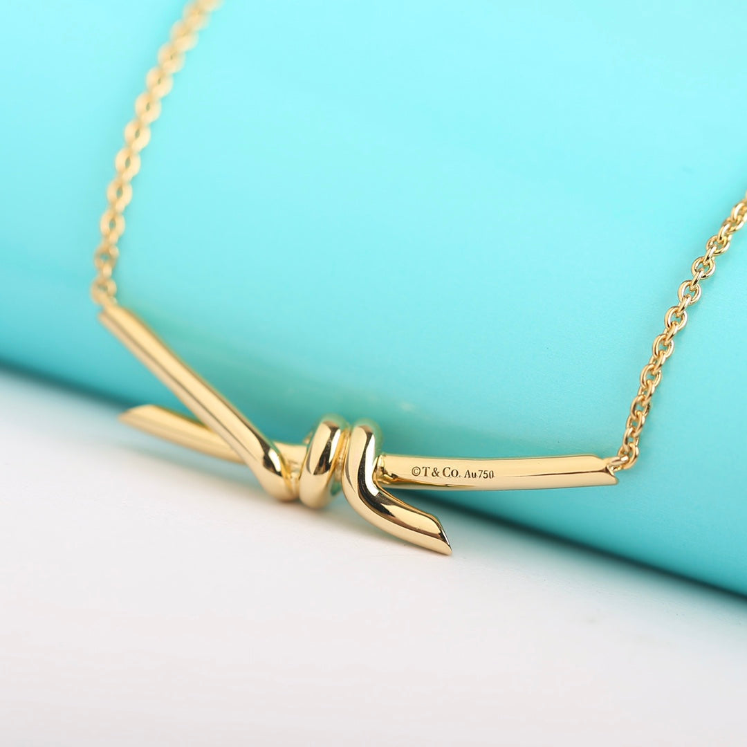 [Lioran]KNOT NECKLACE GOLD