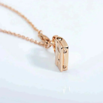 [⭐Lioran]AMULETTE PEDANT ROSE GOLD NECKLACE