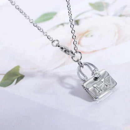[⭐Lioran]AMULETTE PEDANT SILVER NECKLACE