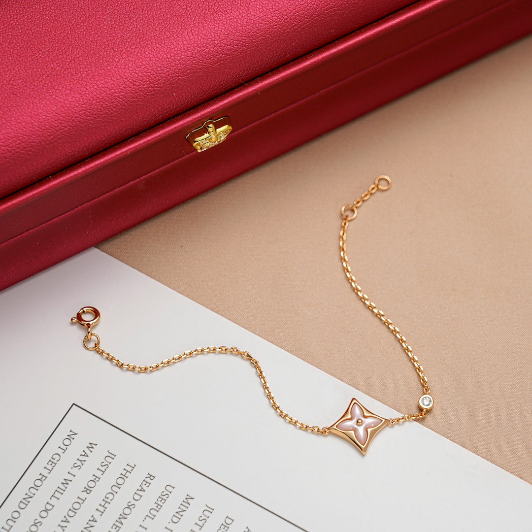 [⭐Lioran]STAR 1 DIAMOND PINK GOLD BRACELET