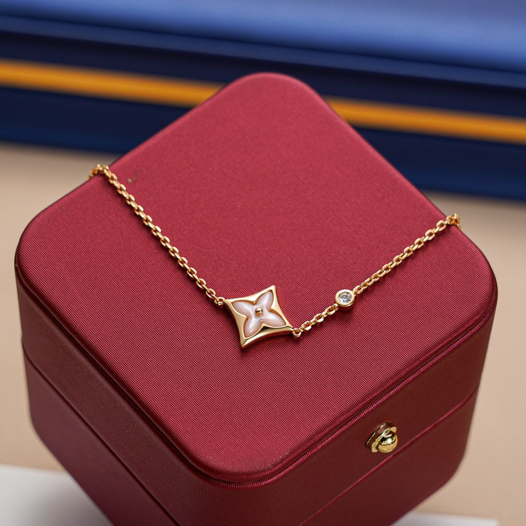 [⭐Lioran]STAR 1 DIAMOND PINK GOLD BRACELET