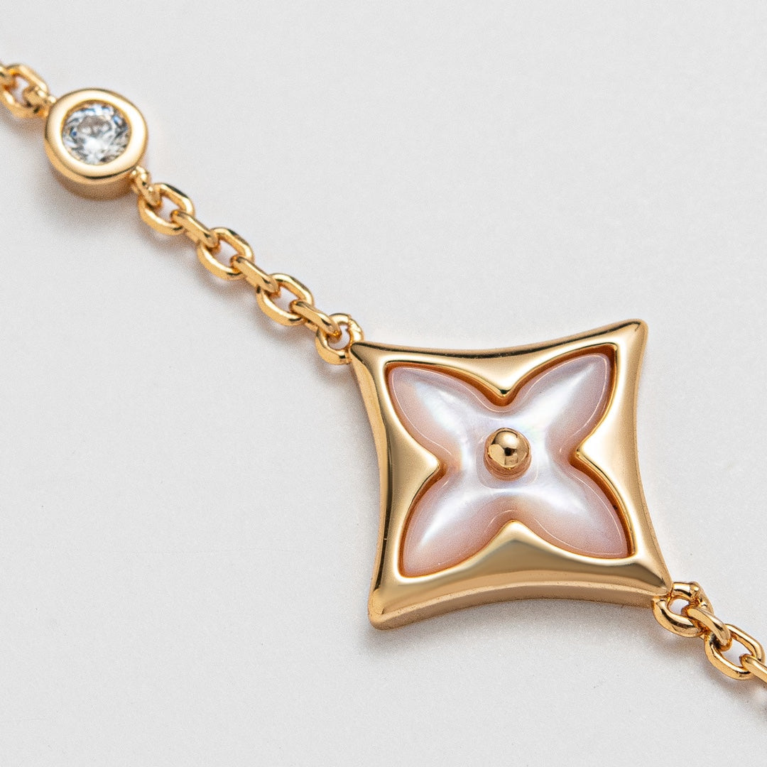 [⭐Lioran]STAR 1 DIAMOND PINK GOLD BRACELET