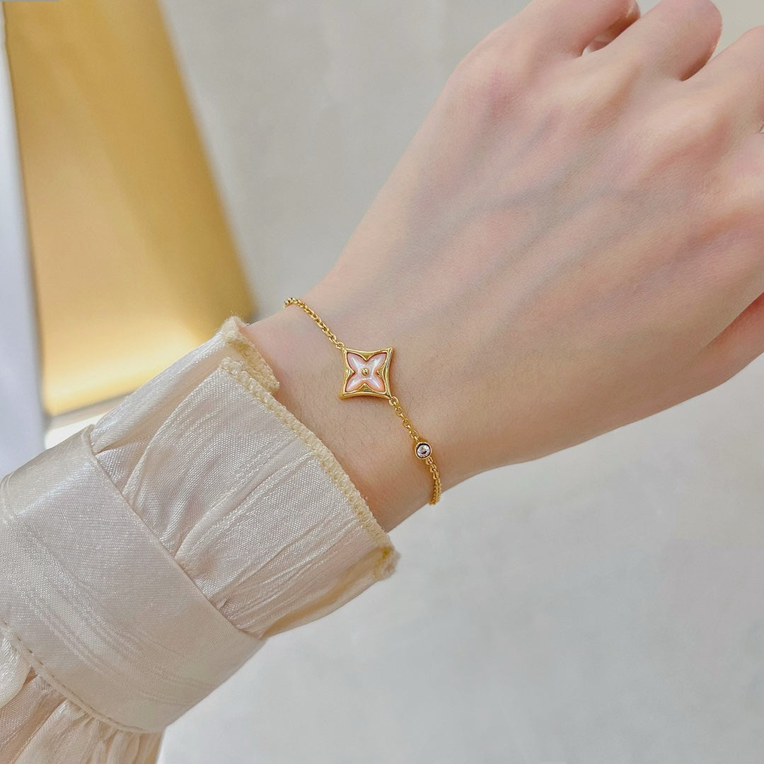 [⭐Lioran]STAR 1 DIAMOND PINK GOLD BRACELET