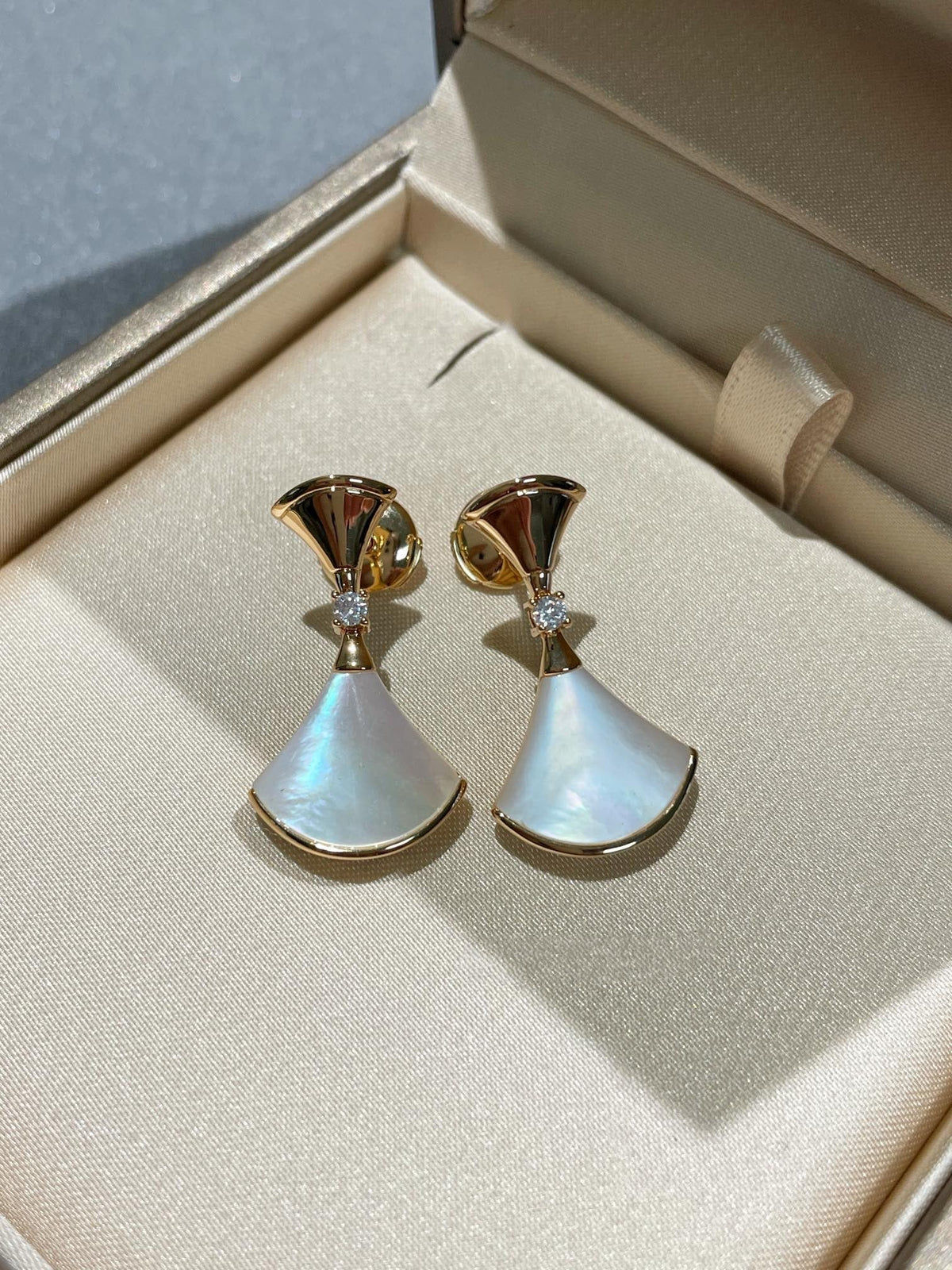 [⭐Lioran]DREAM MOP 1 DIAMOND EARRINGS