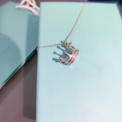 [Lioran]CROWN PEDANT NECKLACE