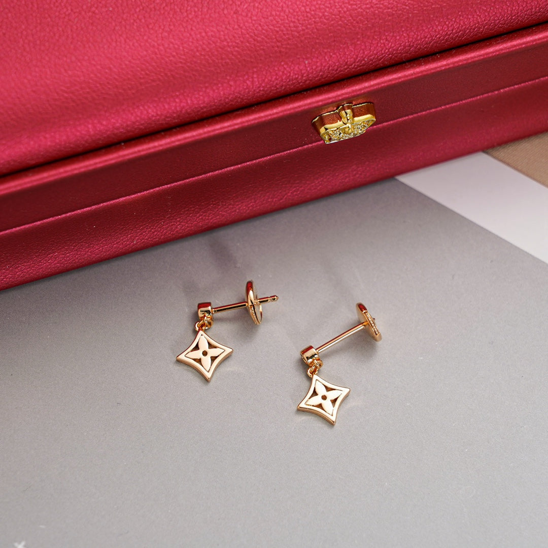 [⭐Lioran]STAR EARRINGS GOLD