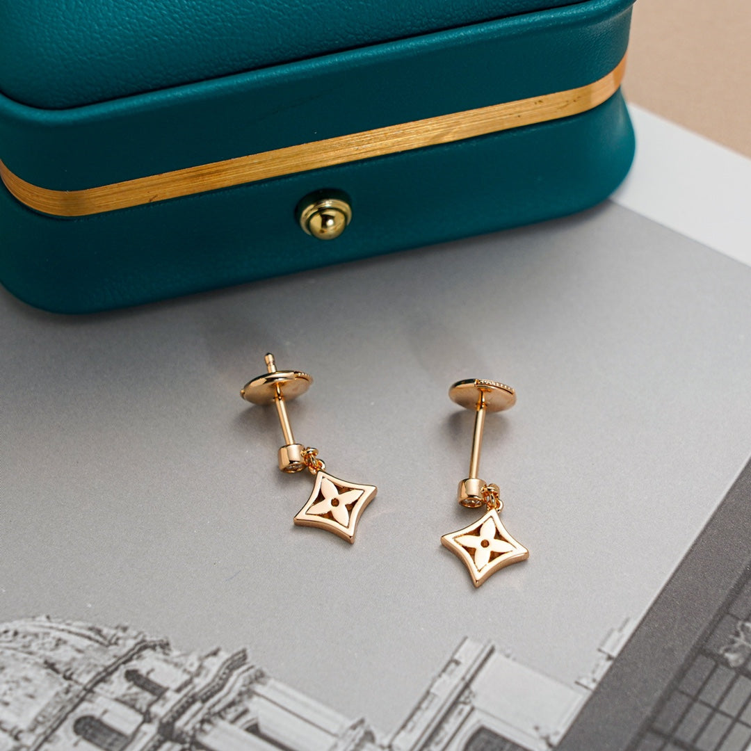 [⭐Lioran]STAR EARRINGS GOLD