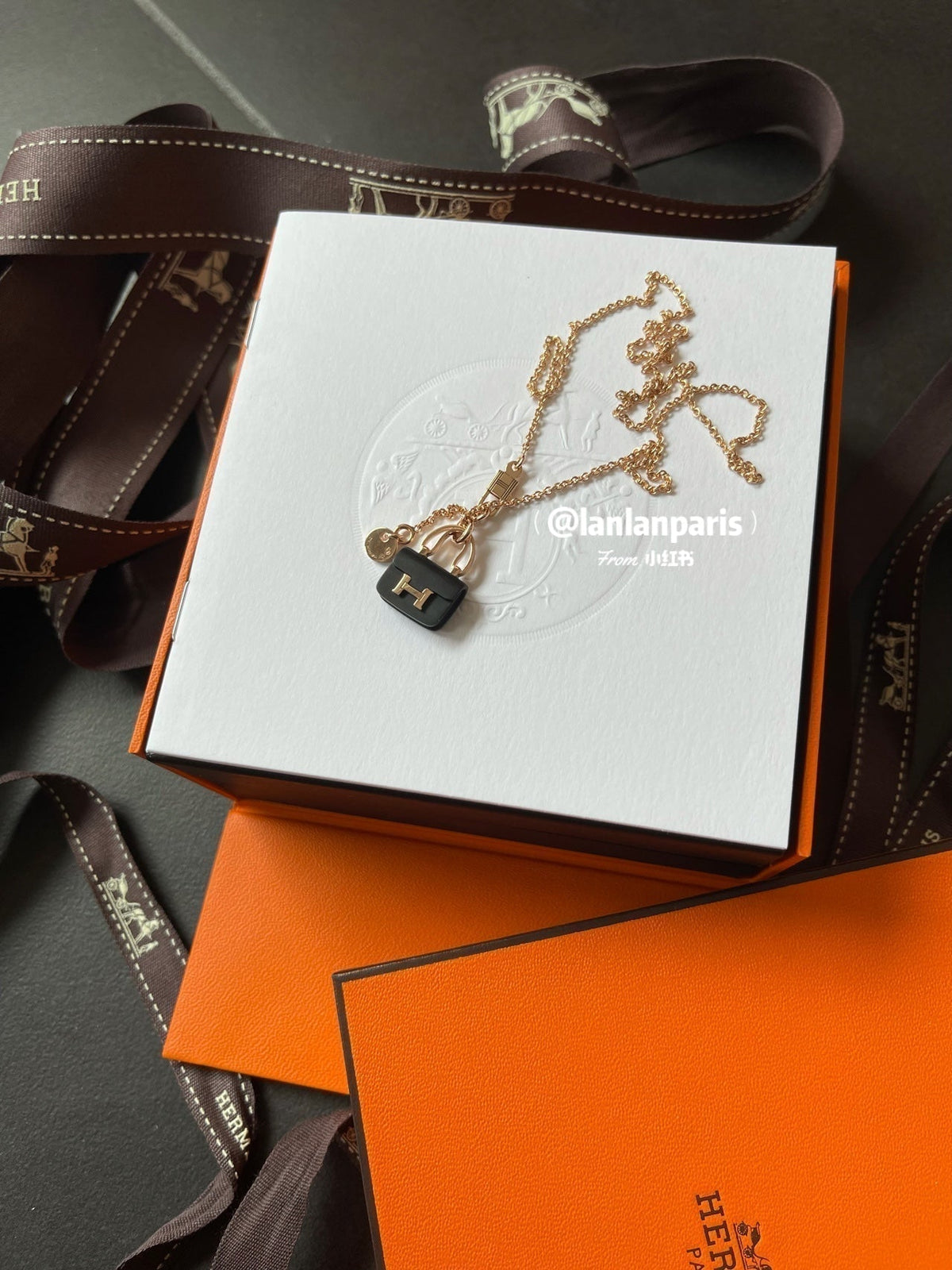 [⭐Lioran]CONSTANCE BLACK PEDANT PINK GOLD NECKLACE