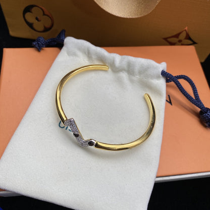 [⭐Lioran]VOLTE UPSITE DOWN DIAMOND GOLD OPEN BRACELET