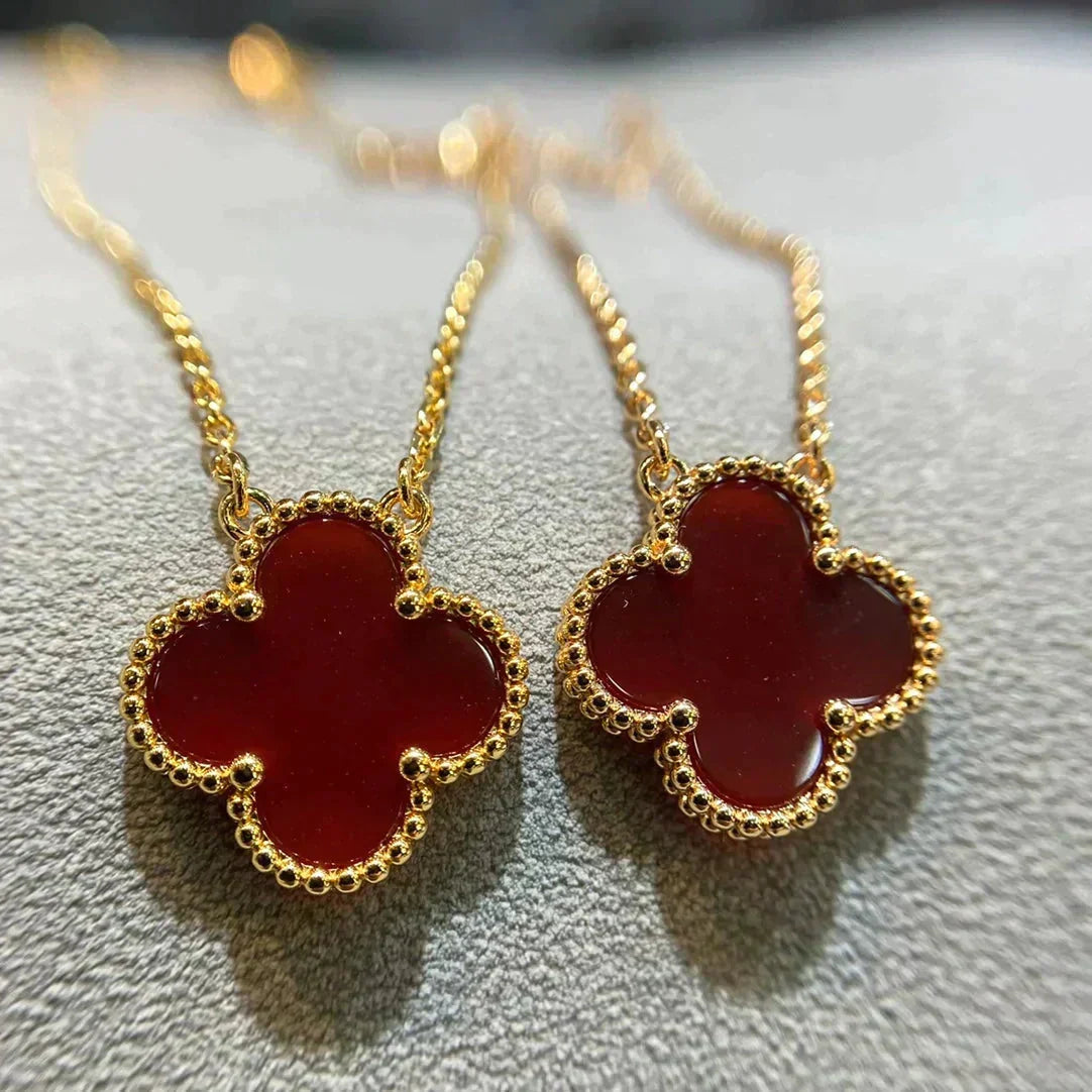 [⭐Lioran]CLOVER 15MM CARNELIAN SINGLE FLOWER NECKLACE
