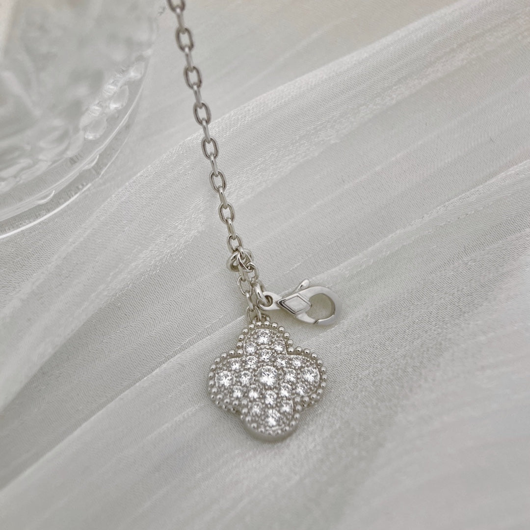[⭐Lioran]CLOVER 5 MOTIFS SILVER DIAMONDS NECKLACE