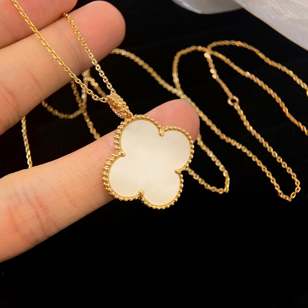 [⭐Lioran]CLOVER 25MM MOP LARGE PENDANT NECKLACE
