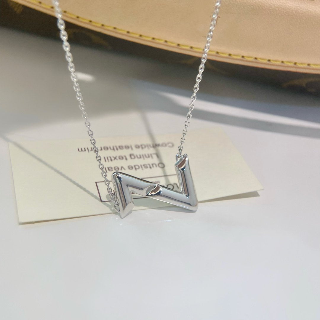 [⭐Lioran]VOLTE UPSIDE DOWN NECKLACE