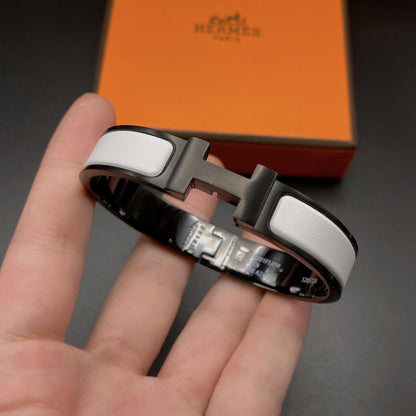 [⭐Lioran]H BRACELET 12MM BLACK WHITE CERAMIC