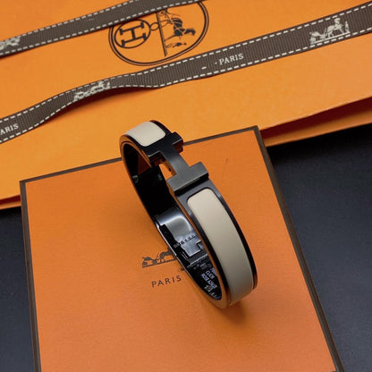 [⭐Lioran]H BRACELET 12MM BLACK BEIGE CERAMIC