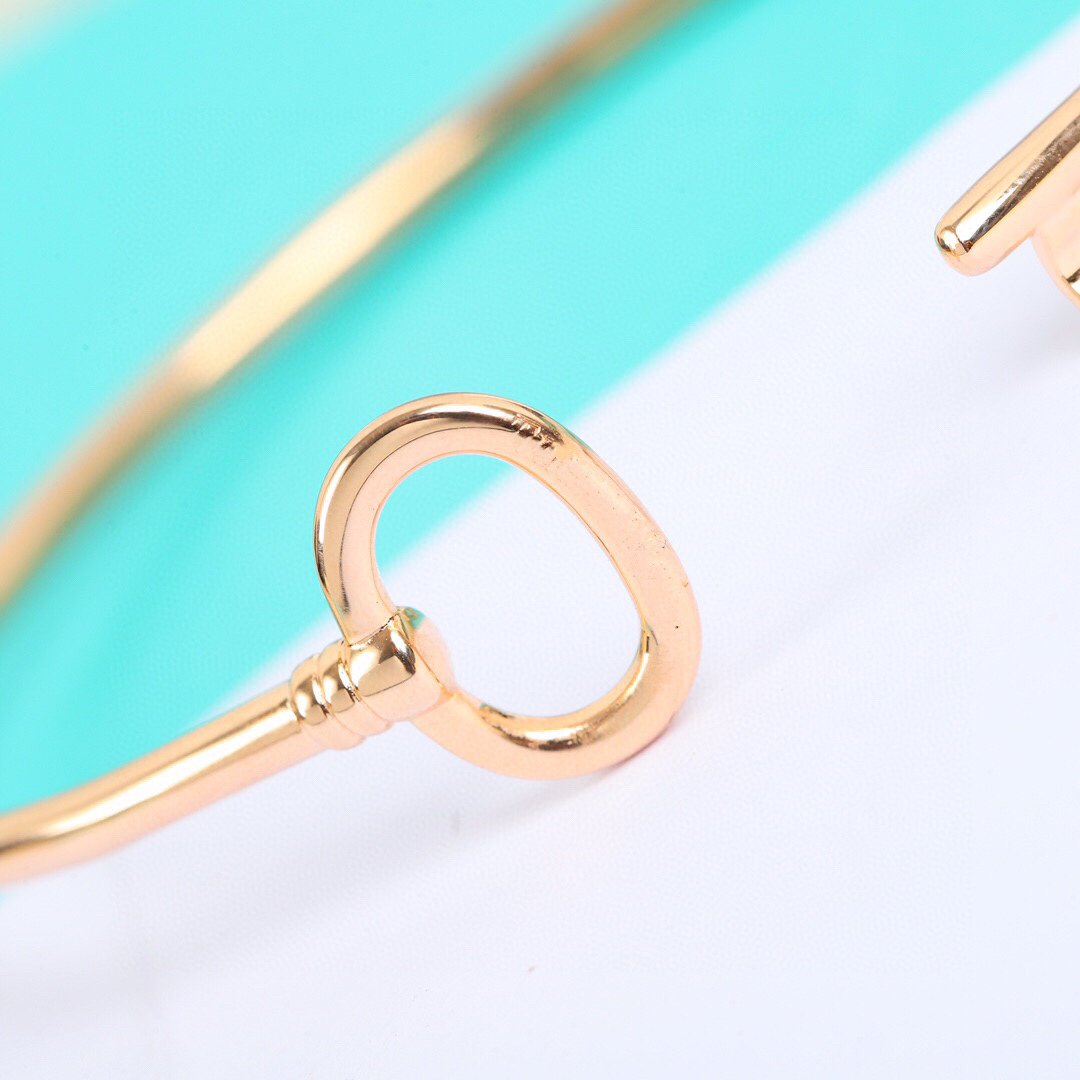 [Lioran]KEY WIRE OVAL BRACELET