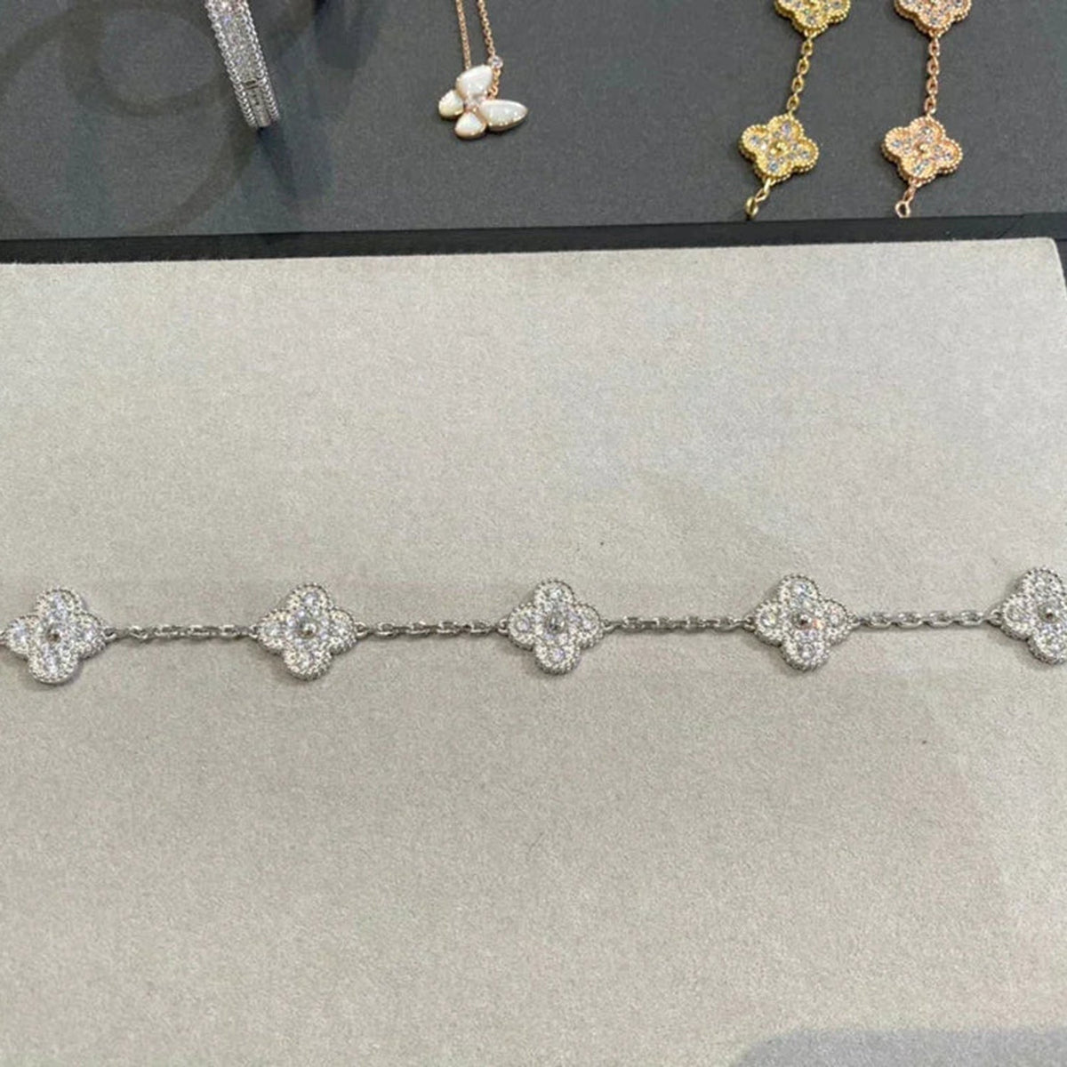 [⭐Lioran] CLOVER 5 MOTIF FULL DIAMOND BRACELET COLLECTION