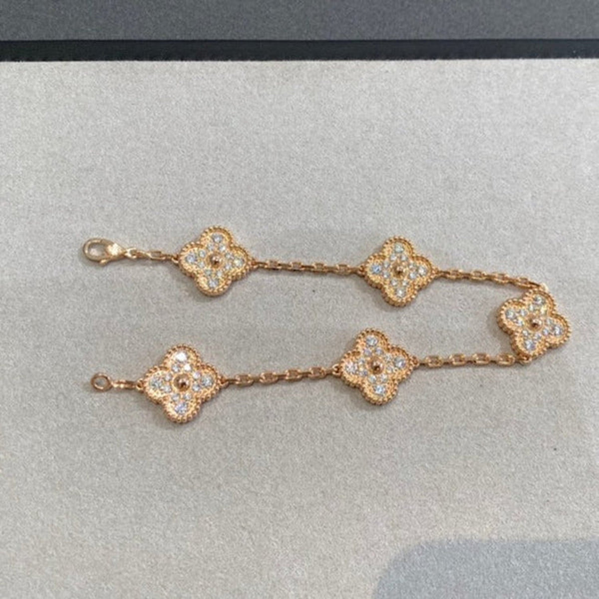 [⭐Lioran] CLOVER 5 MOTIF FULL DIAMOND BRACELET COLLECTION