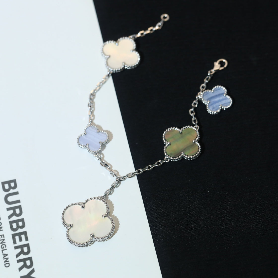 [⭐Lioran]CLOVER BRACELET 5 MOTIFS MOP CHALCEDONY SILVER